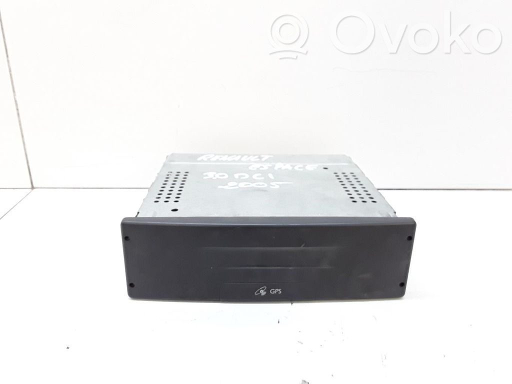 GPS navigation control unit/module   8200339743