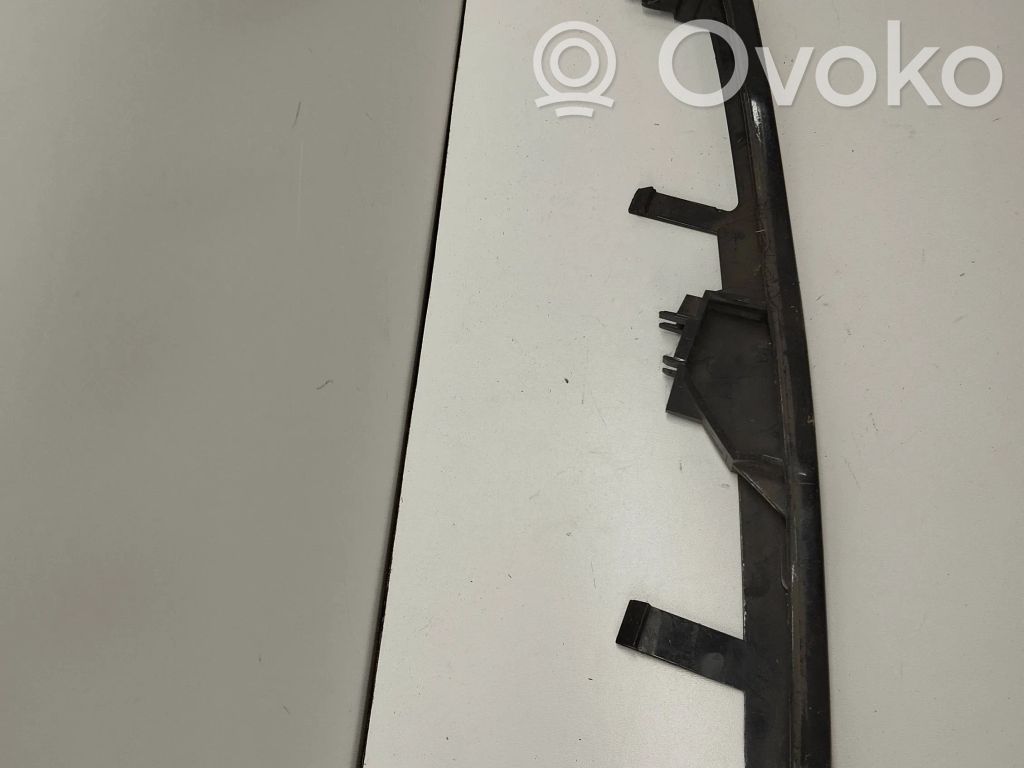 BMW 3 E46 Under headlight/headlamp trim 
