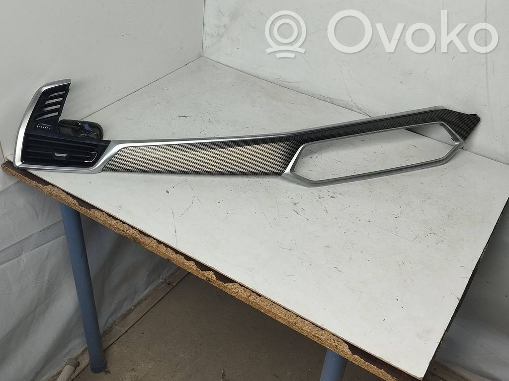 BMW X5 G05 Rivestimento del pannello 