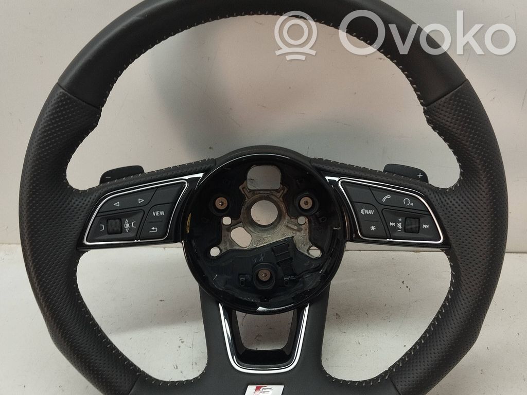 Audi A4 S4 B9 8W Kierownica 