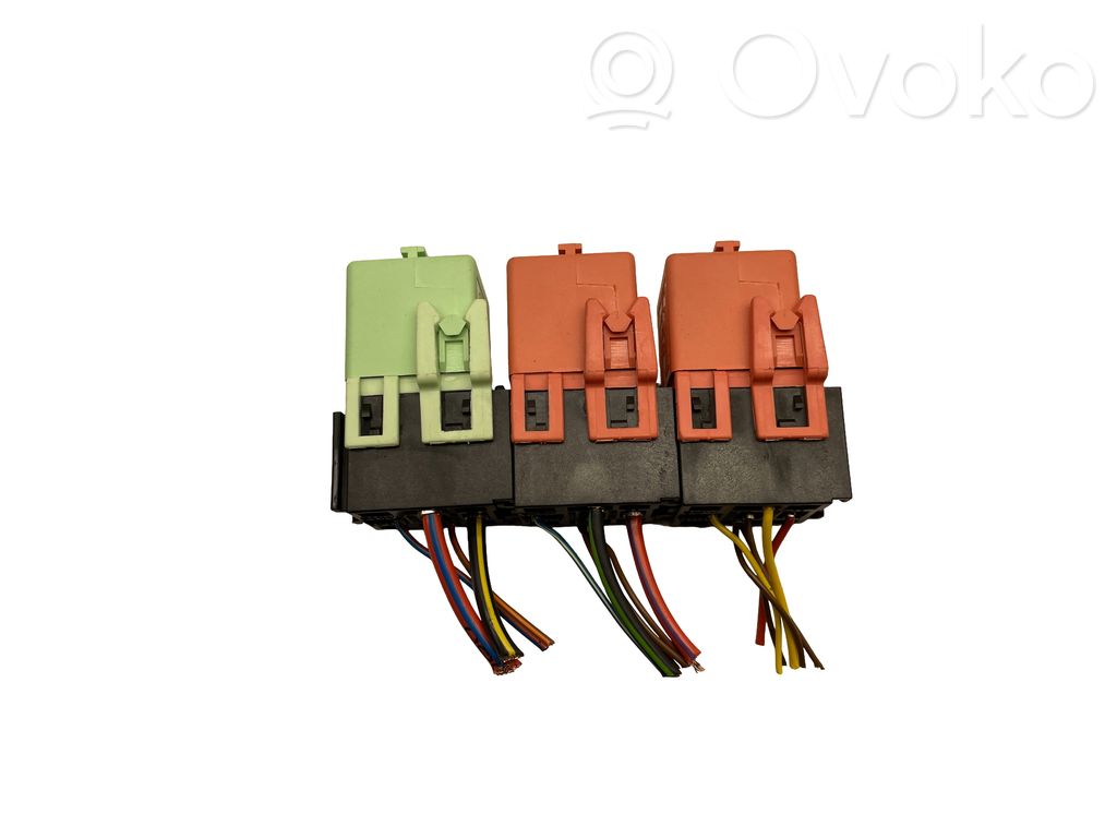 Other relay   8378979,8378975