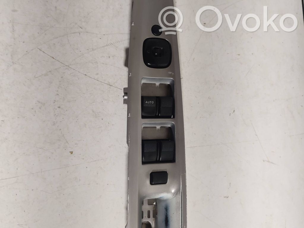 Mazda 2 Electric window control switch 