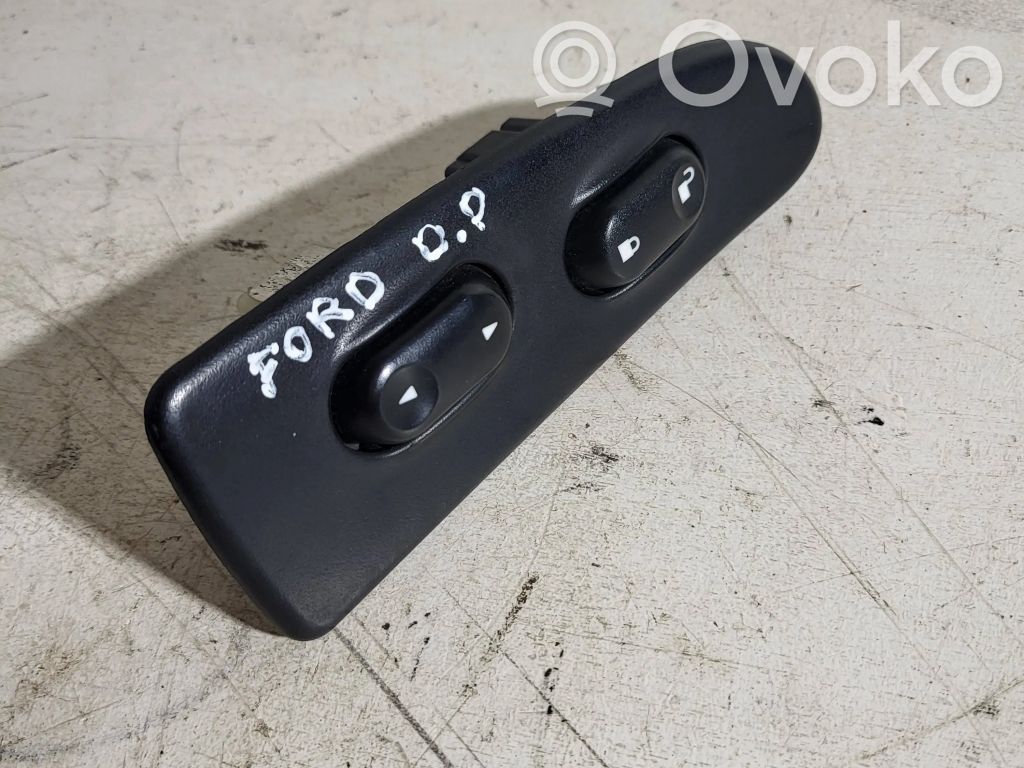 Electric window control switch   1F2214A660,D7020