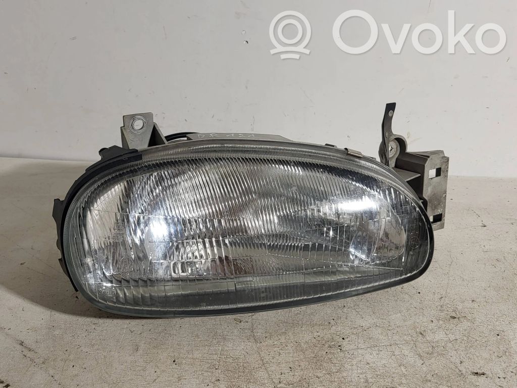 Headlight/headlamp   E290061