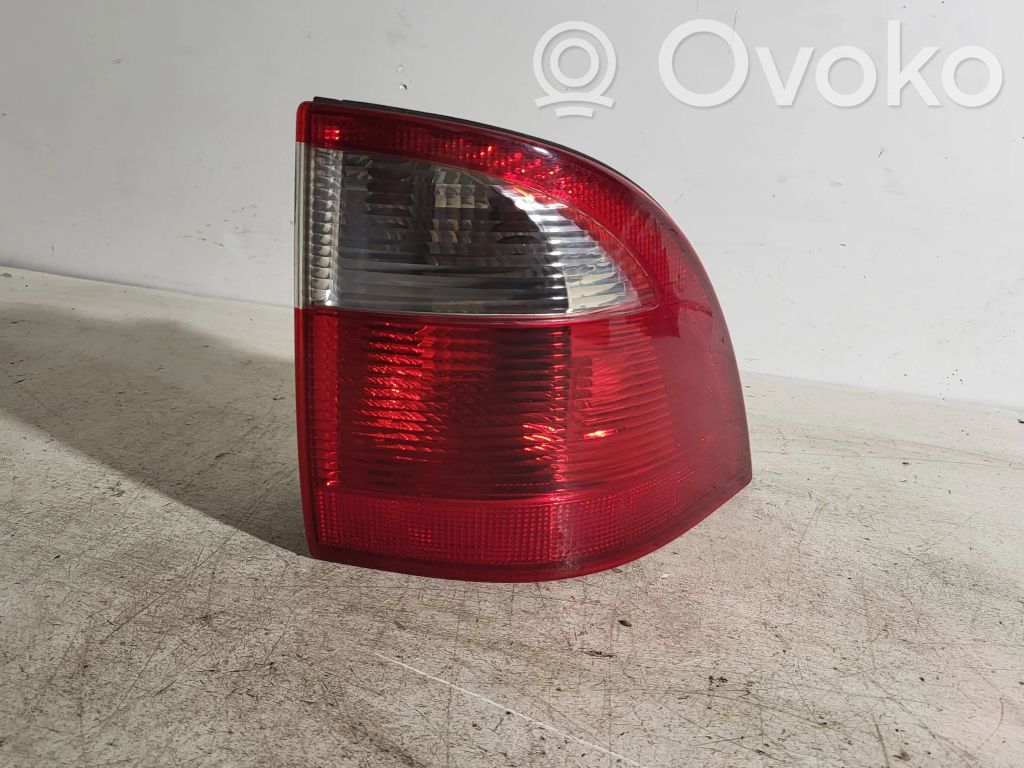 Saab 9-5 Galinis žibintas kėbule 