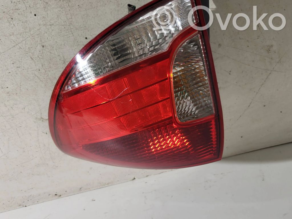 Rear/tail lights