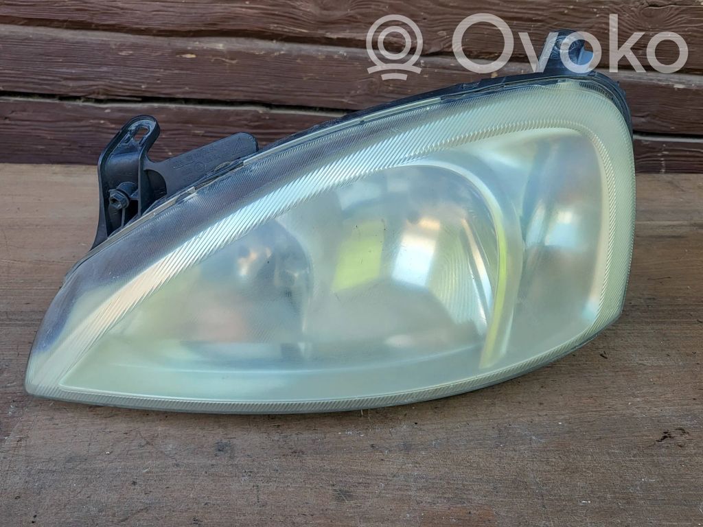 Opel Corsa C Priekinis žibintas 