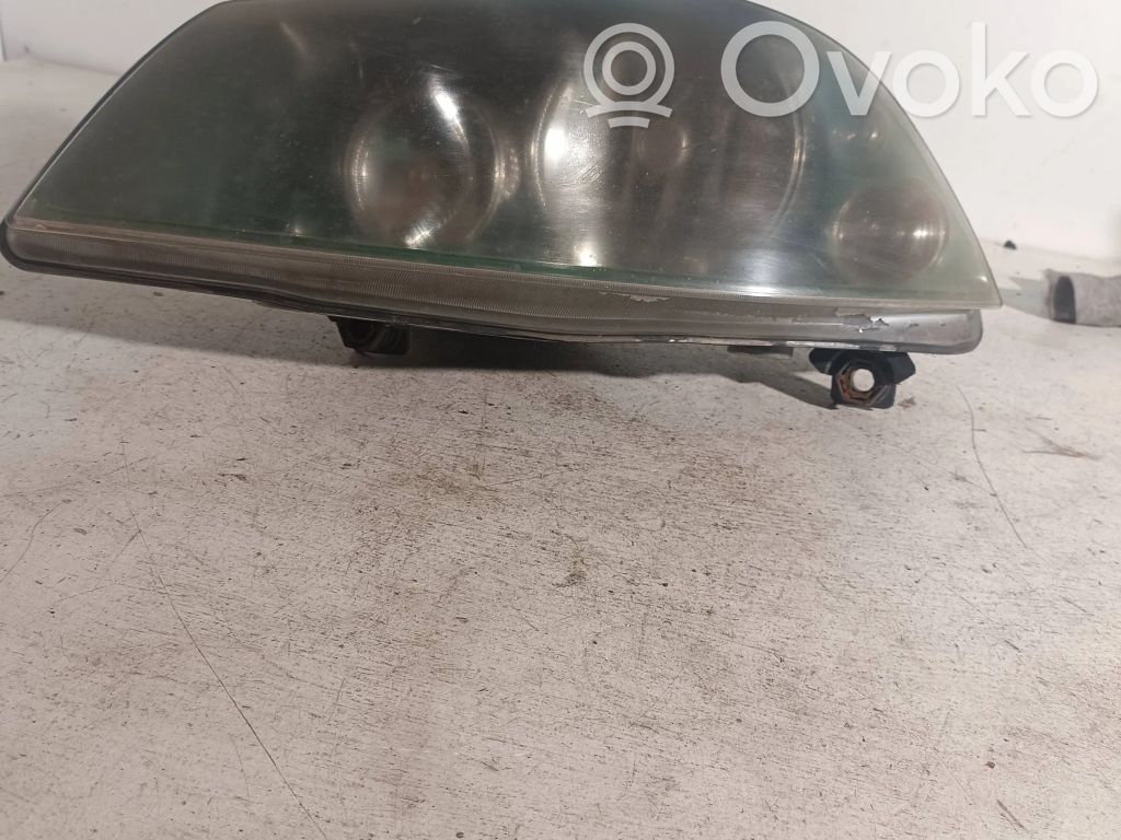 Seat Ibiza III (6L) Lampa przednia 