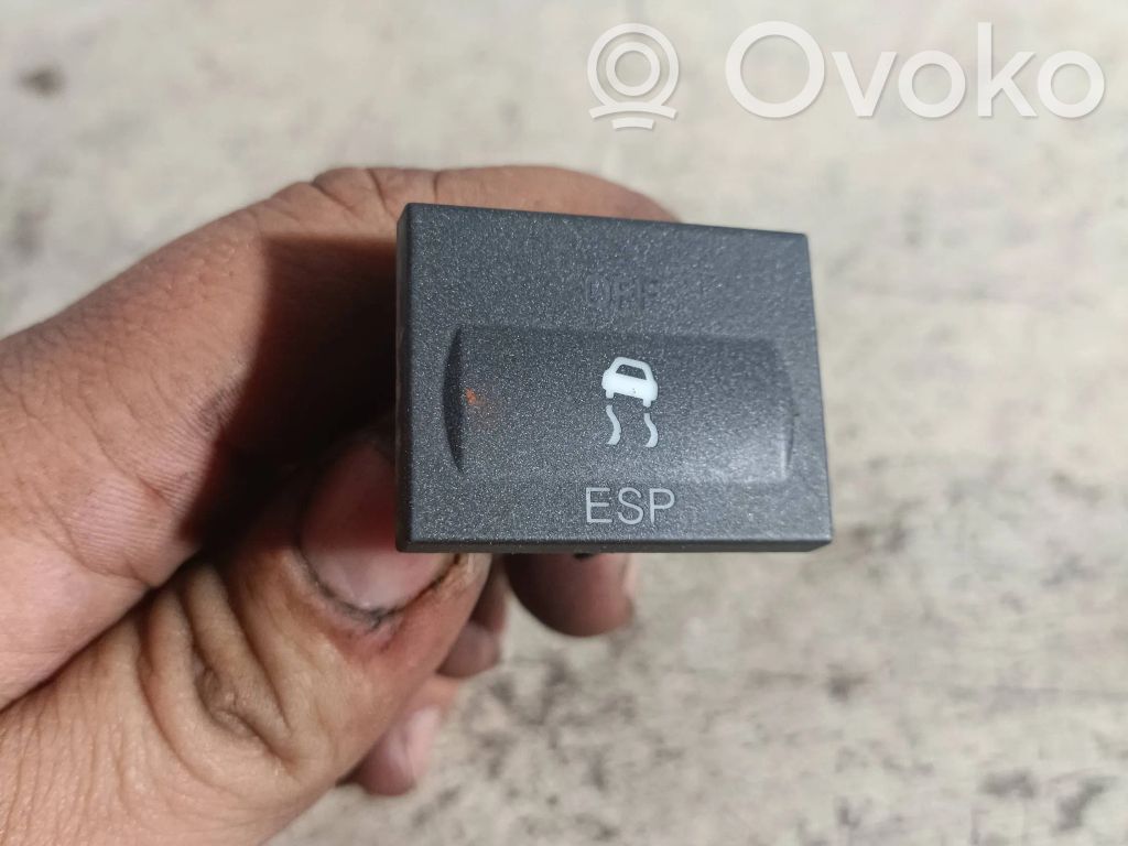 Ford C-MAX I ESP (stability program) switch 