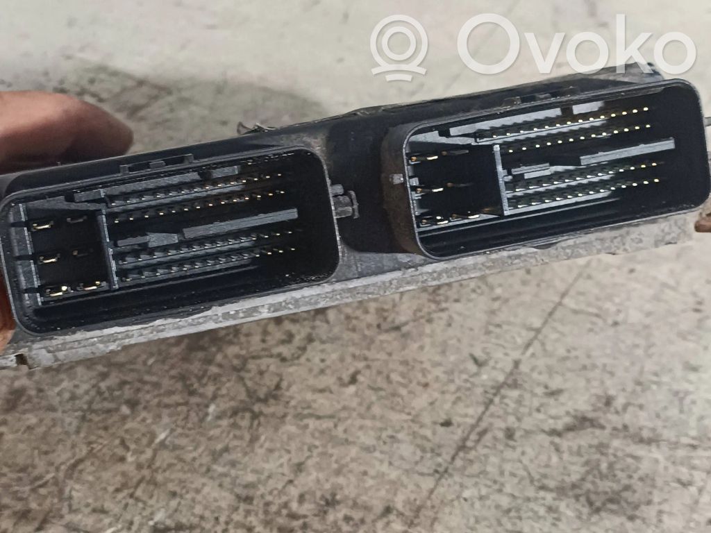Mitsubishi Colt Engine control unit/module 
