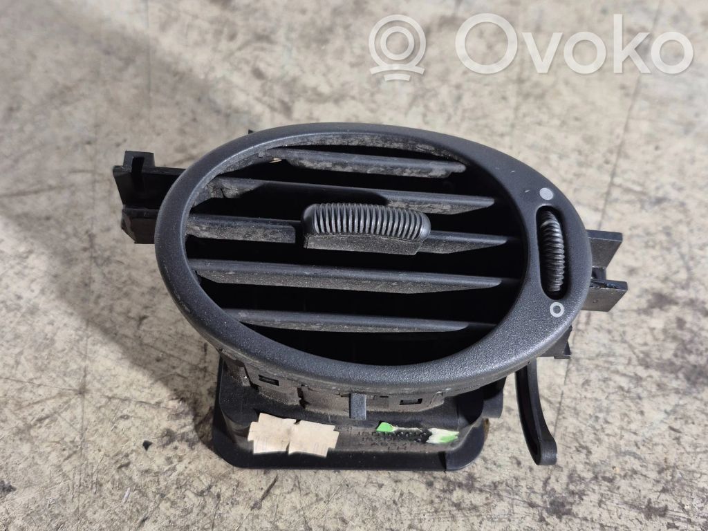 Rover 75 Moldura protectora de la rejilla de ventilación lateral del panel 