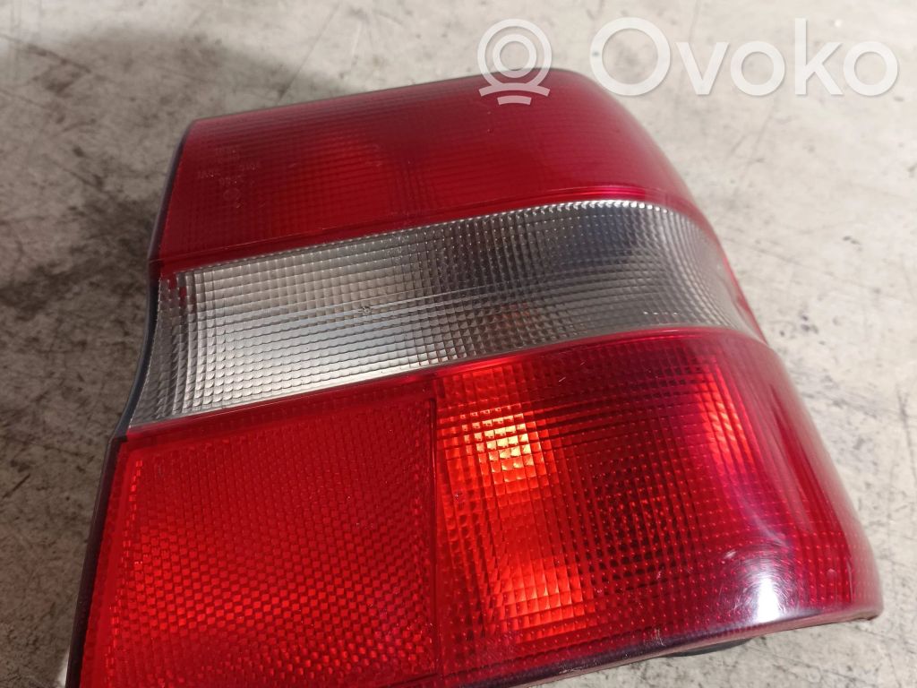 Volvo S70  V70  V70 XC Galinis žibintas kėbule 