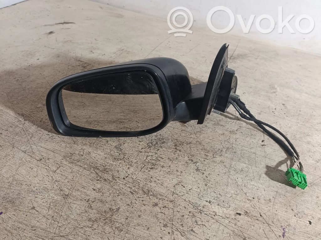 Volvo S60 Front door electric wing mirror 