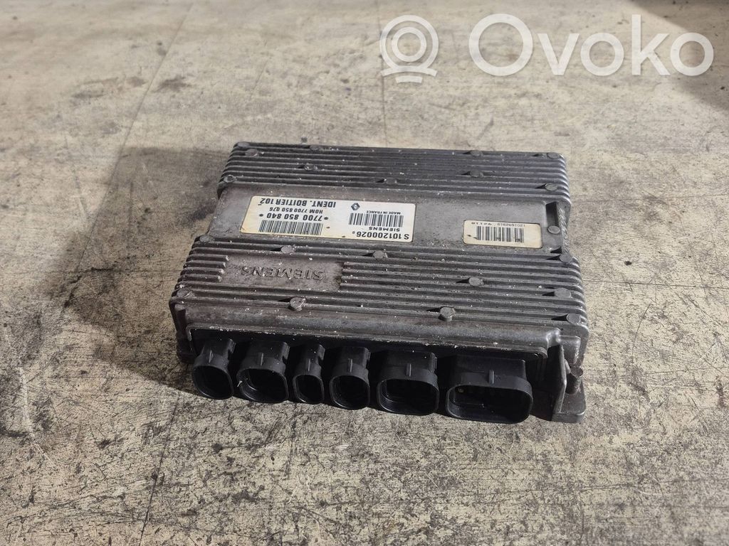 Renault Clio I Gearbox control unit/module 