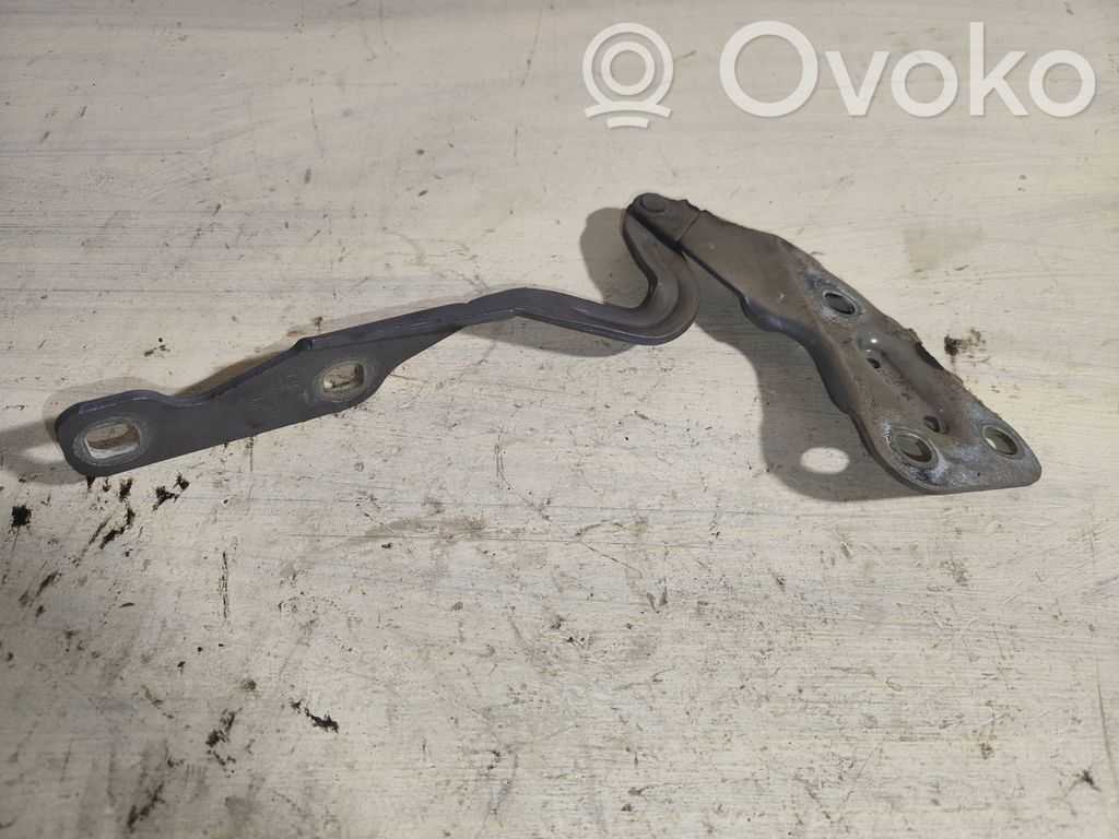 Opel Astra G Vyris (-iai) variklio dangčio 