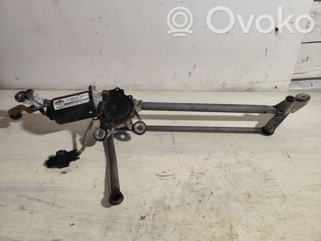 Saab 9-3 Ver2 Front wiper linkage and motor 