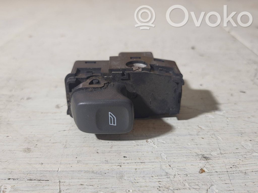 Electric window control switch   9472275,02W275