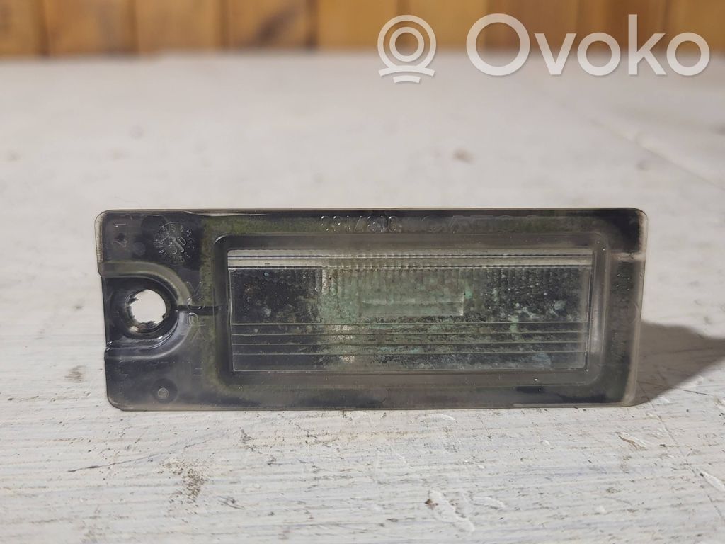 Volvo S60 Numerio apšvietimas 