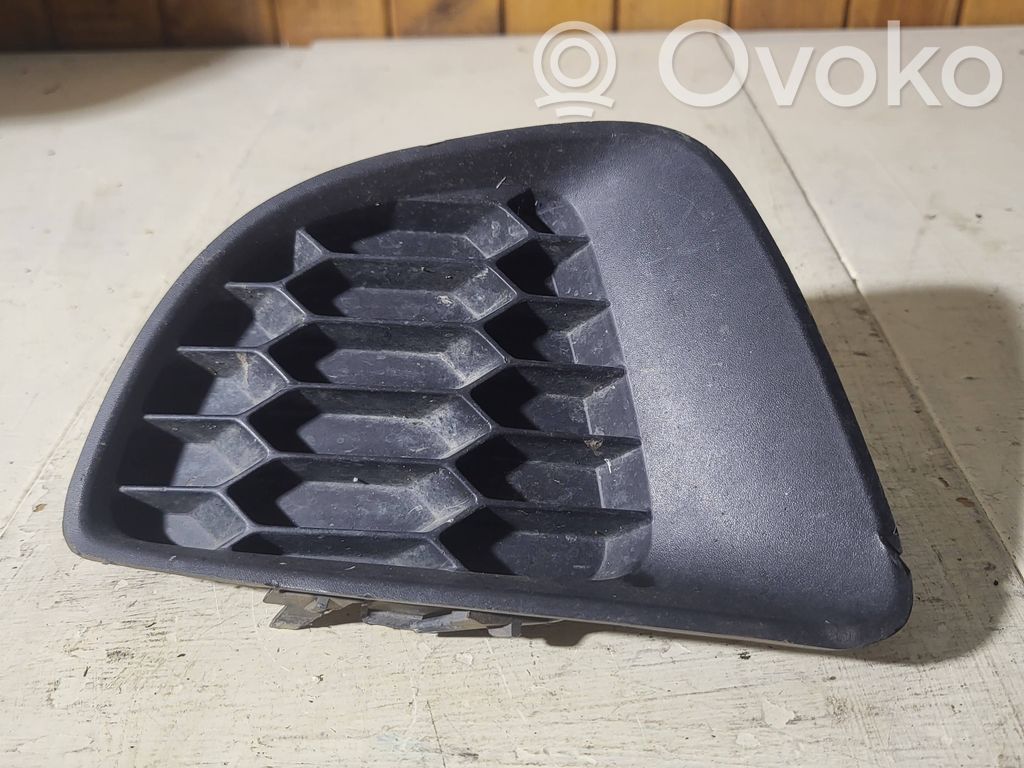 Mazda 2 Front bumper lower grill 