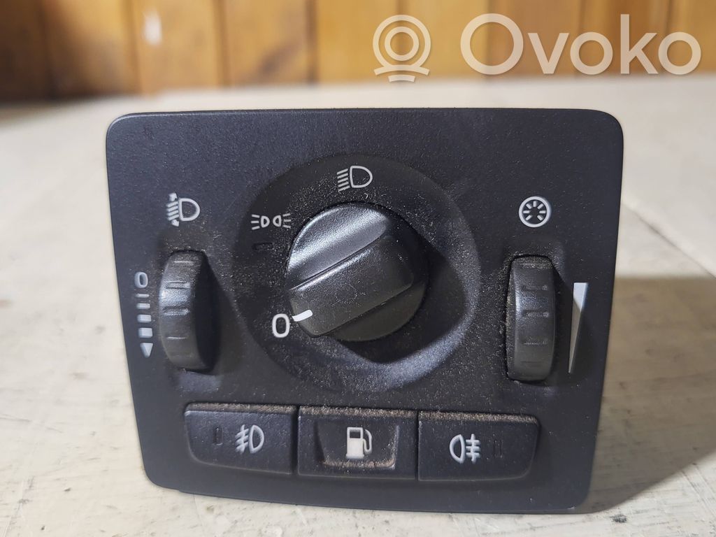 Light switch   19206,04W05T,30669736