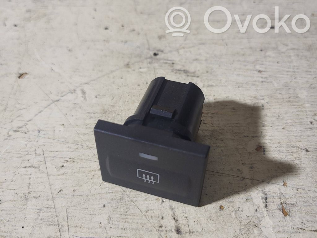 Ford C-MAX I Windscreen/window heater switch 
