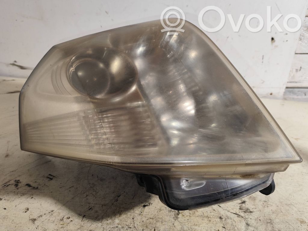 Phare frontale   8200014357