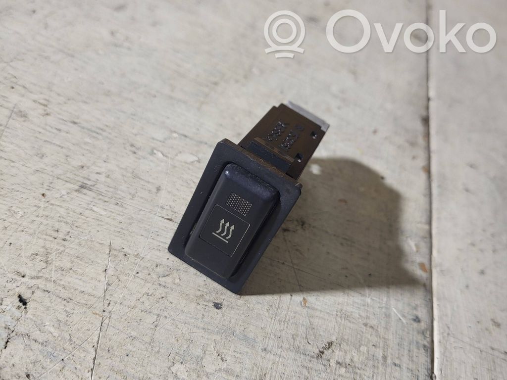 Windscreen/window heater switch   153337