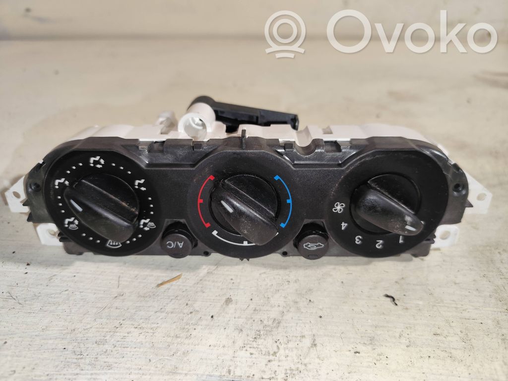 Ford Focus Climate control unit 