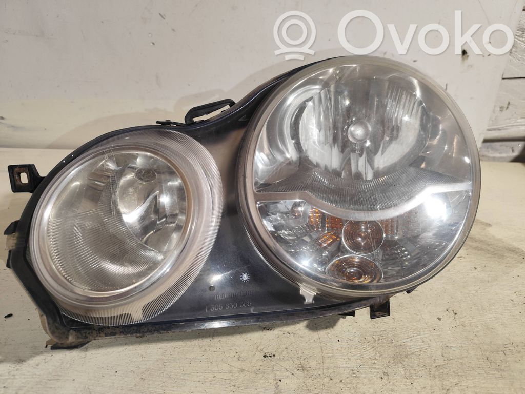 Volkswagen Polo IV 9N3 Lampa przednia 