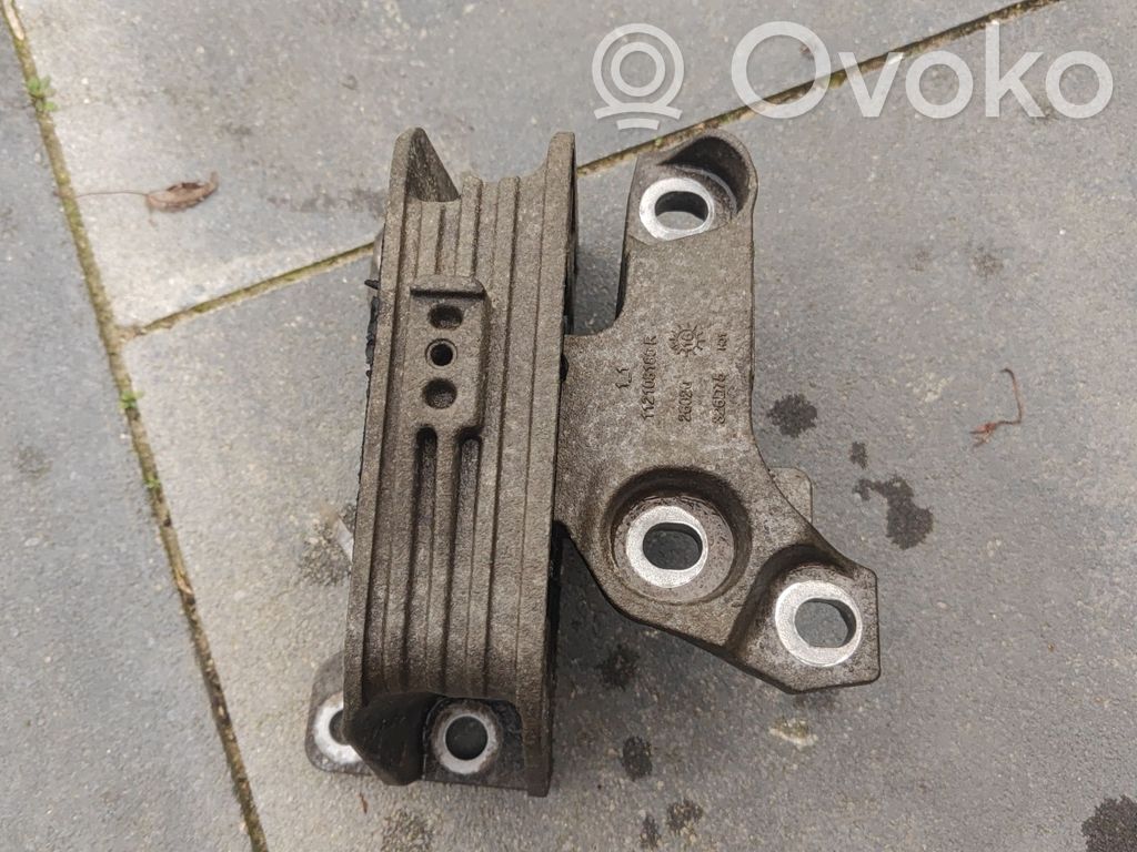 Renault Master III Engine mount bracket 