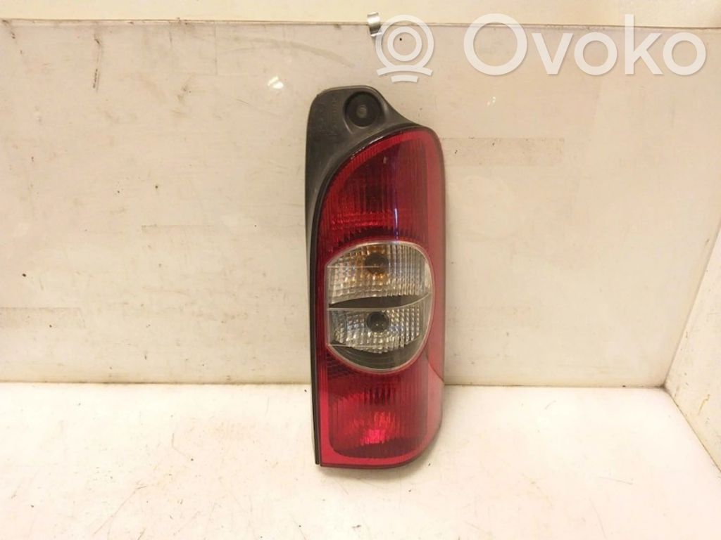 Nissan Interstar Takavalot 