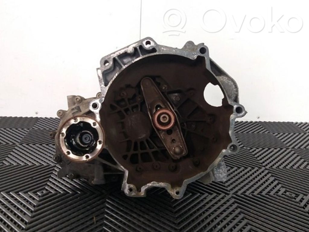 Volkswagen Fox Manualna 5-biegowa skrzynia biegów 