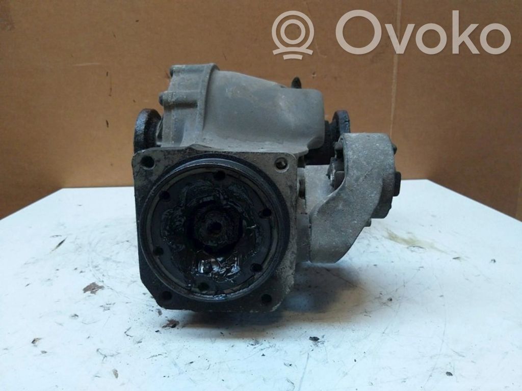 Volkswagen PASSAT B5.5 Differenziale posteriore 