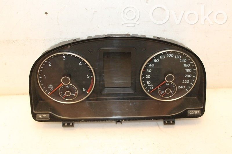 Volkswagen Touran II Tachimetro (quadro strumenti)