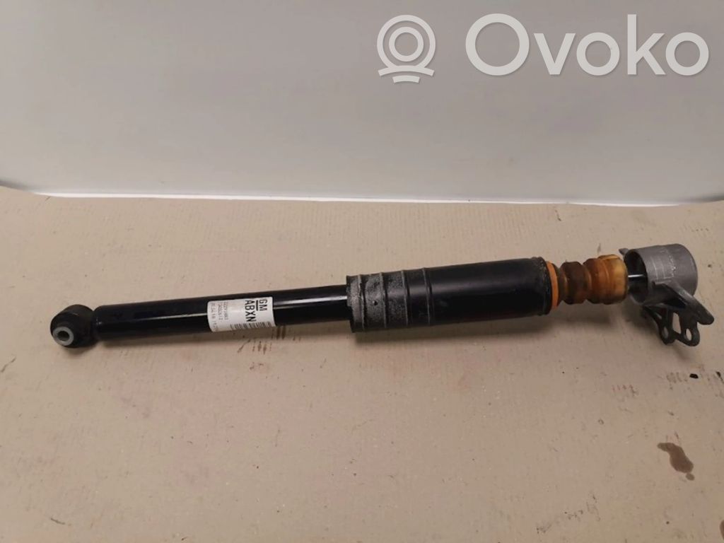 Opel Adam Takaiskunvaimennin 