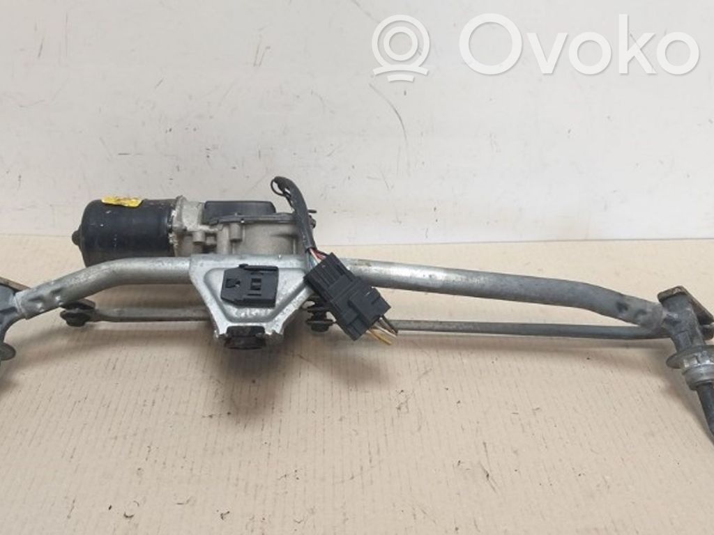 Opel Vivaro Motor și paralelogram ștergător parbriz 