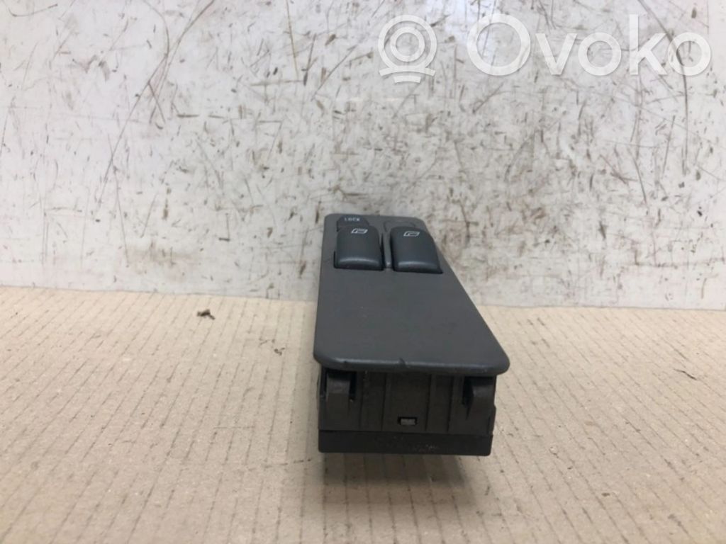 Electric window control switch   501751,4814356,4814356,4814398,501751,501755