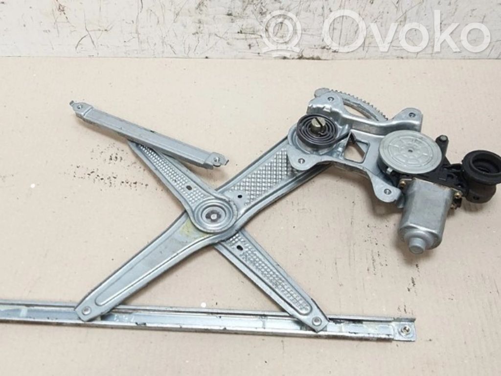 Toyota Yaris Macara geam față manuală