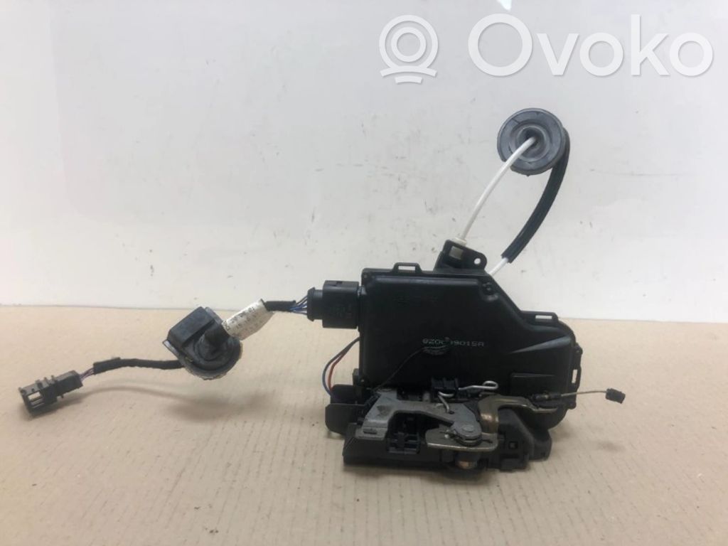 Línea de cable de puerta trasera   8Z0971687A,8Z0971687A