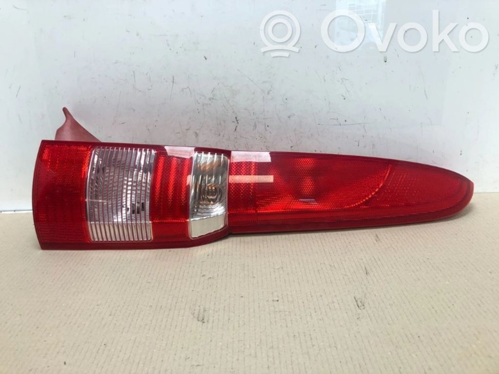 Fiat Panda II Lampă spate în caroserie 
