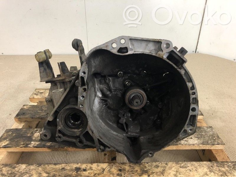 Nissan Micra C+C Manualna 5-biegowa skrzynia biegów