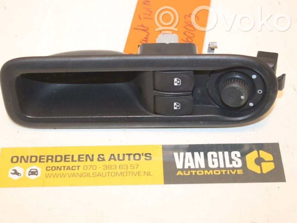 Interruptor del elevalunas eléctrico   8200356615B,8200356615B
