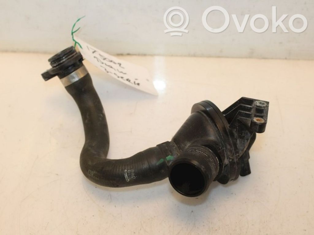 BMW 3 GT F34 Obudowa termostatu 