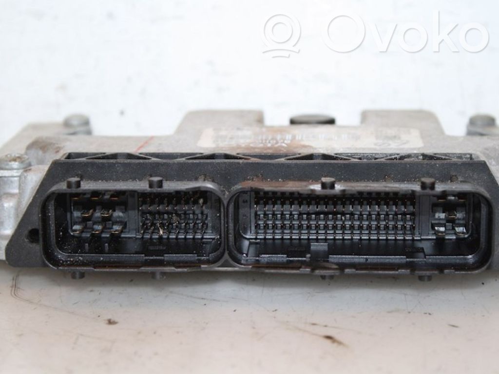 Unidad de control/módulo del motor   896610H070,896610H070