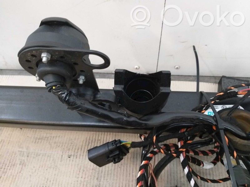 Opel Astra K Hak holowniczy 