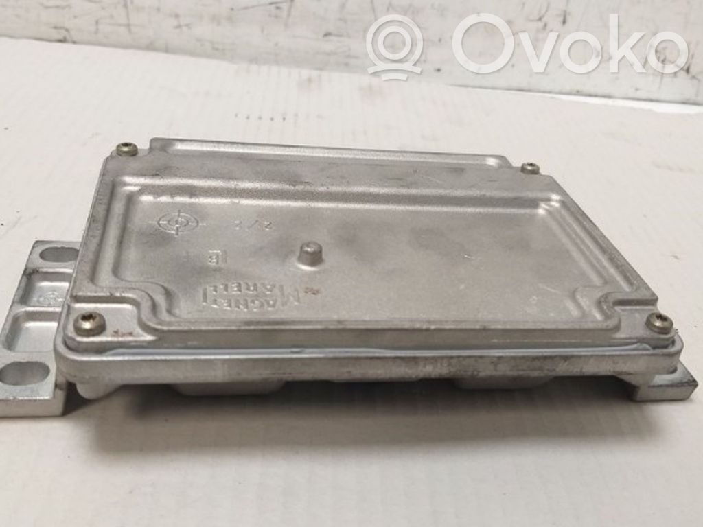Unidad de control/módulo del motor   16560044,9647494880,16560044,9647494880