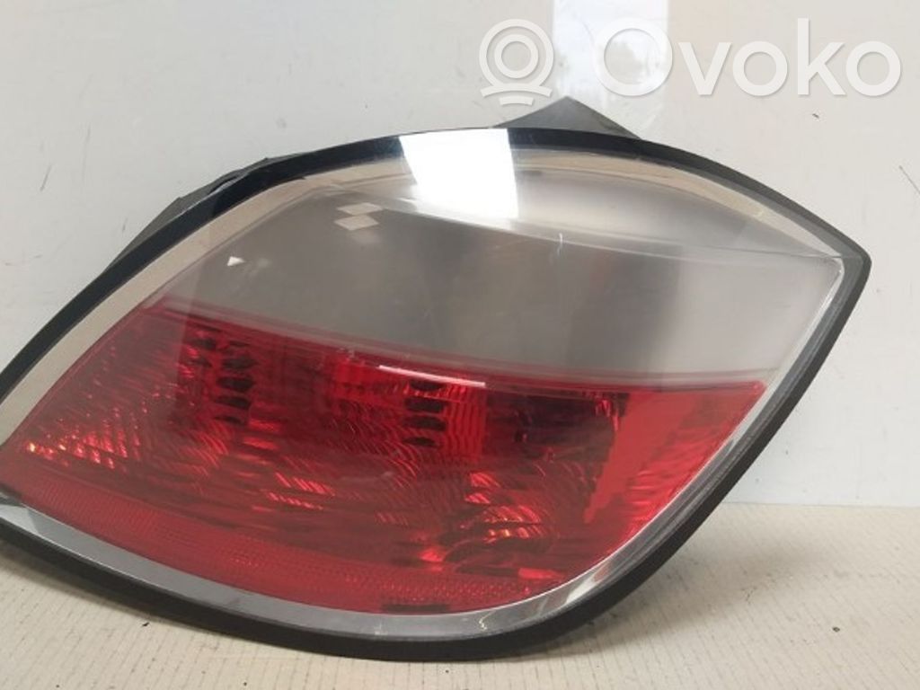 Opel Astra G Lampă spate în caroserie 