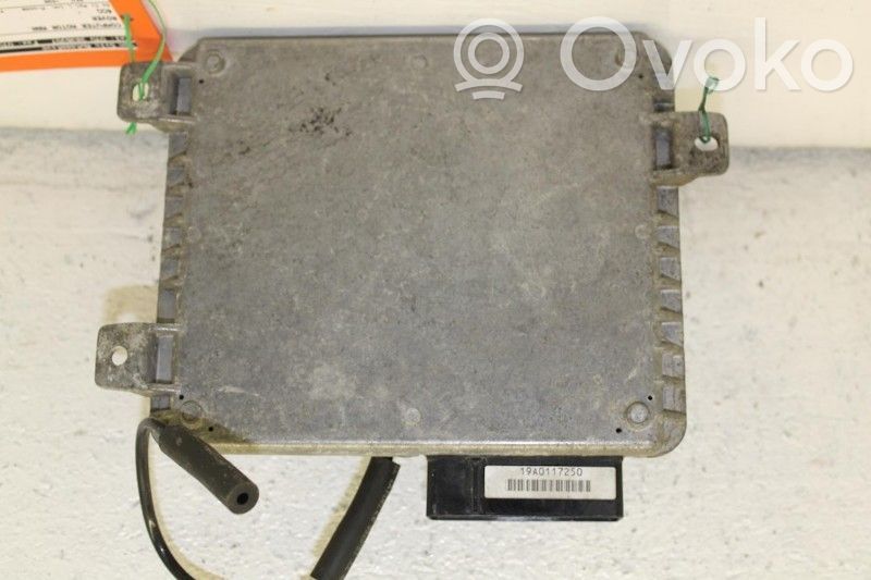 Engine control unit/module   MKC103370,MKC103370