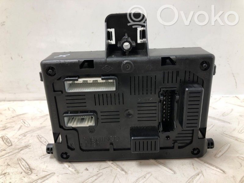 Renault Clio III Other control units/modules 