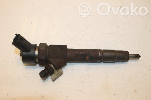 Inyector de combustible   8200100272,8200100272